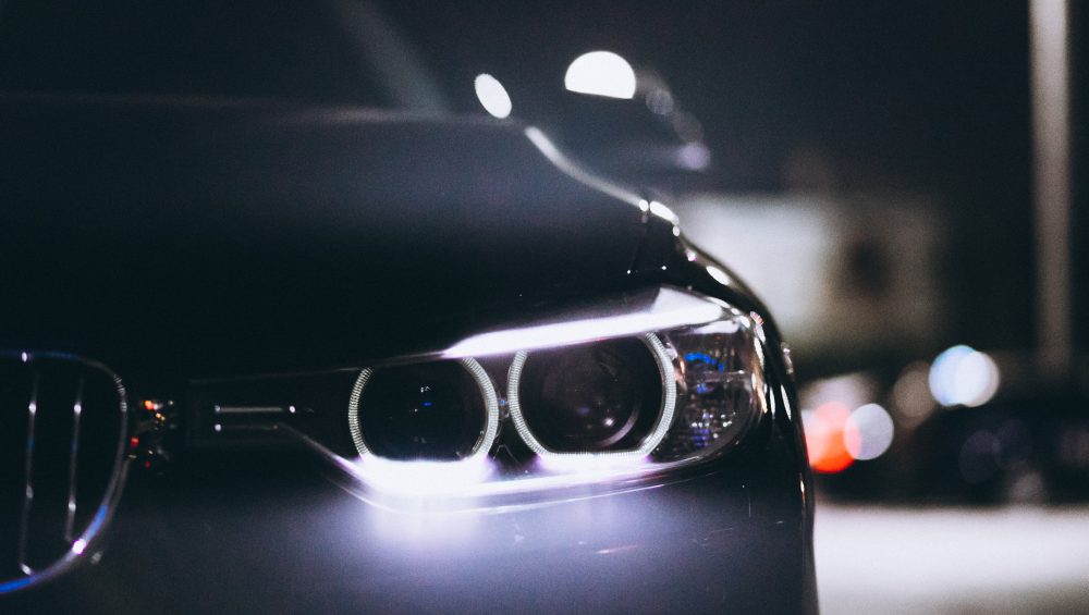 Diferentes Tipos de Luzes para Carros