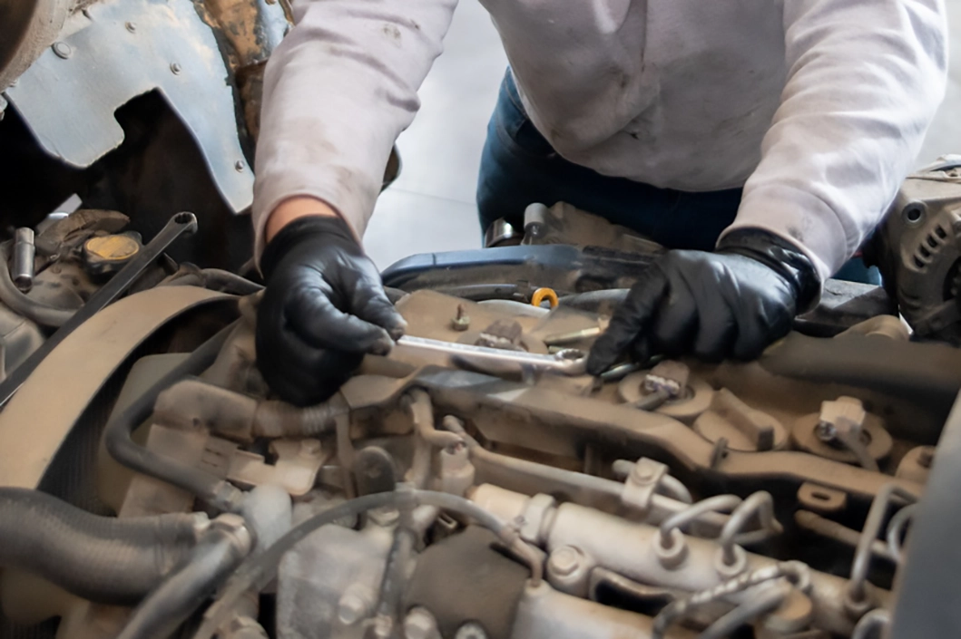 mudanca-e-reparacao-do-motor-garagemlsa
